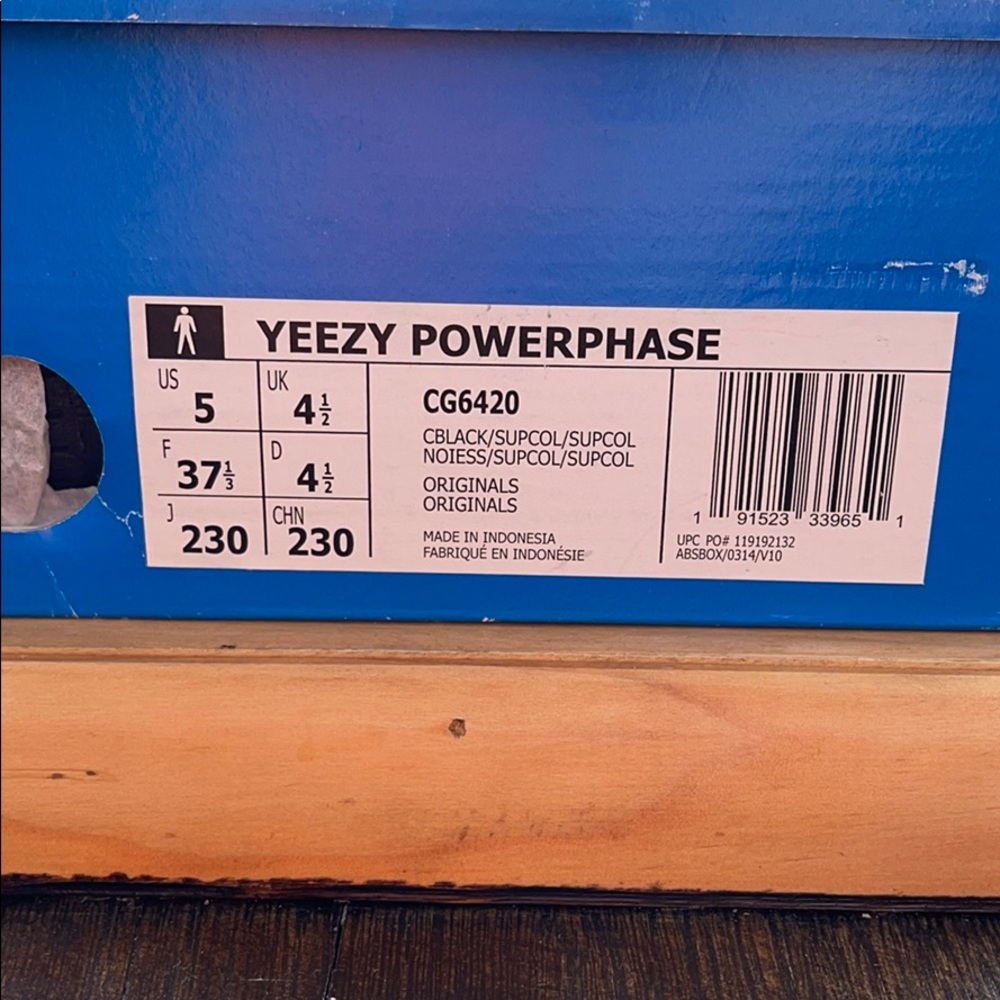 Yeezy Calabasas